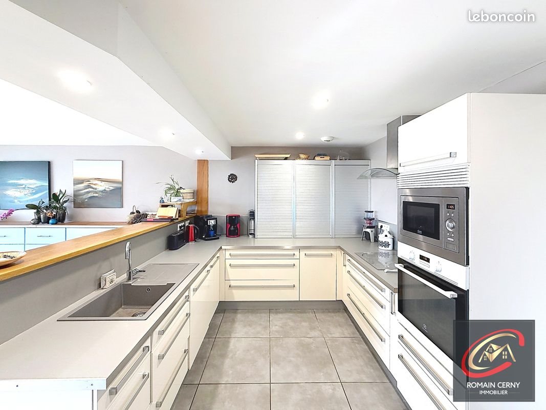 Maison à vendre, 207m², Bézac