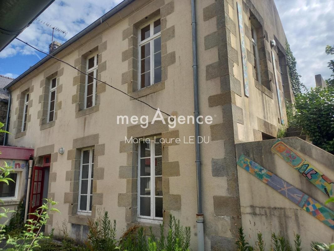 Maison à vendre, 267m², Guerlesquin