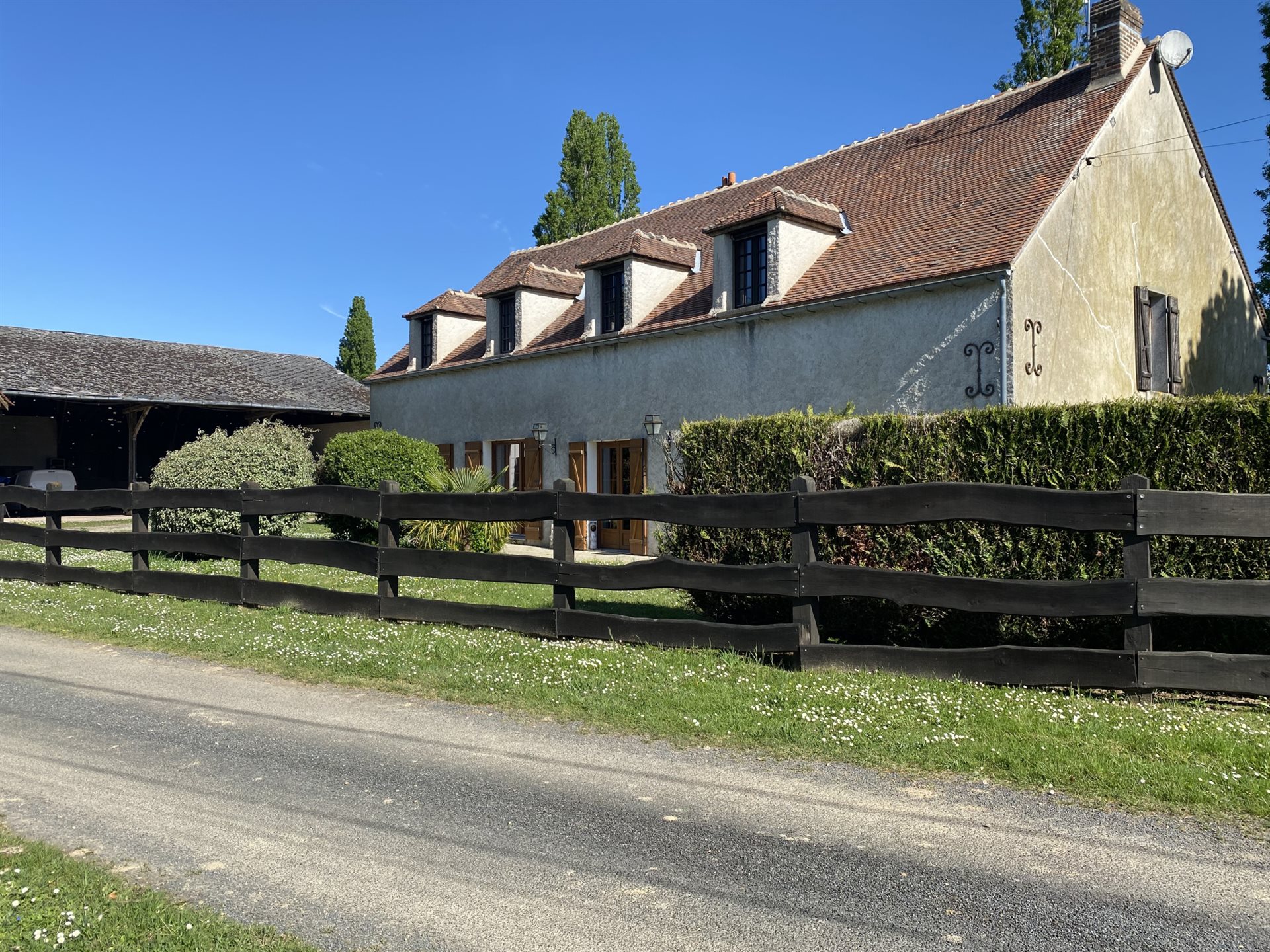 Maison à vendre, 280m², Saint-Hilaire-les-Andrésis