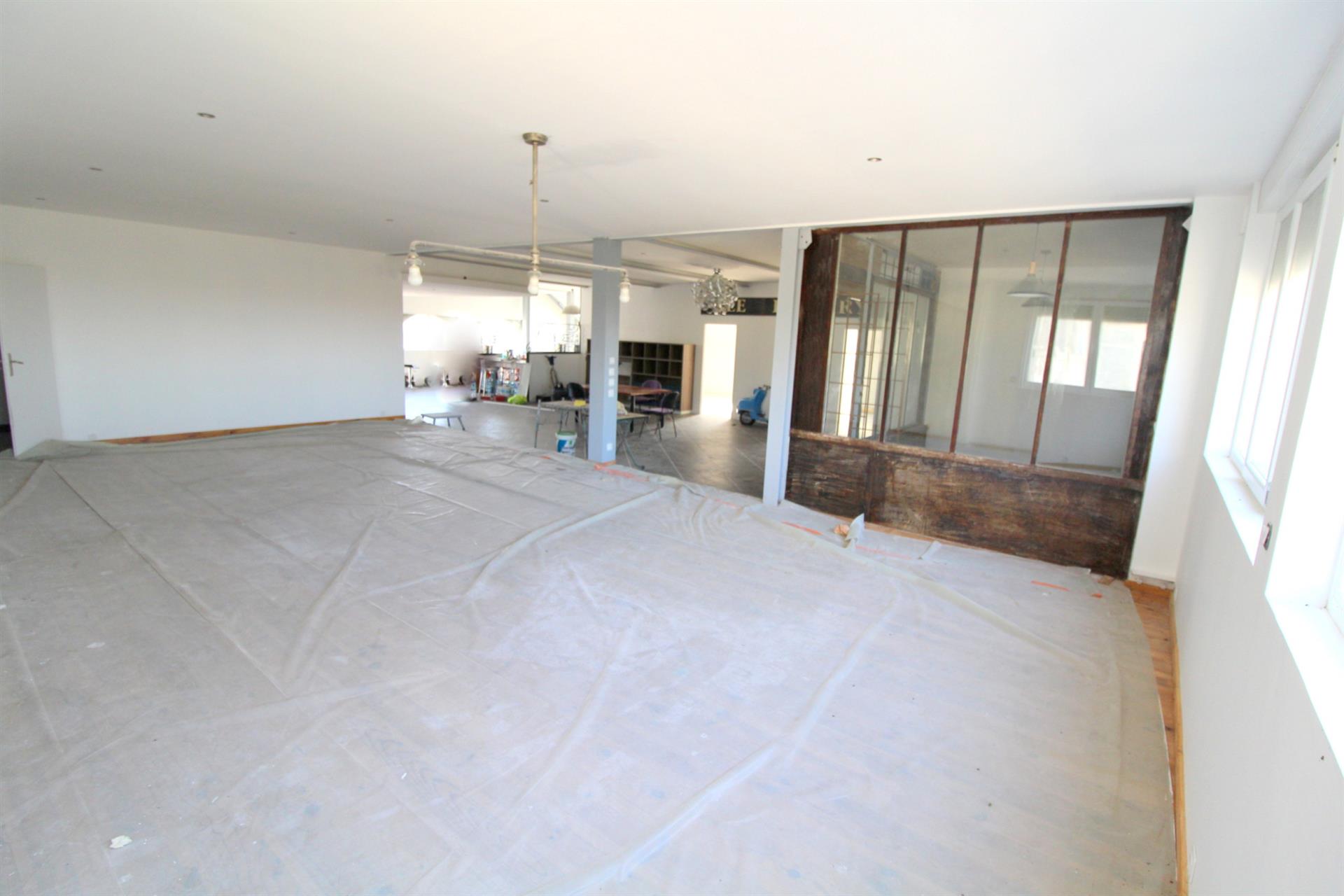 Appartement à vendre, 268m², Corbie