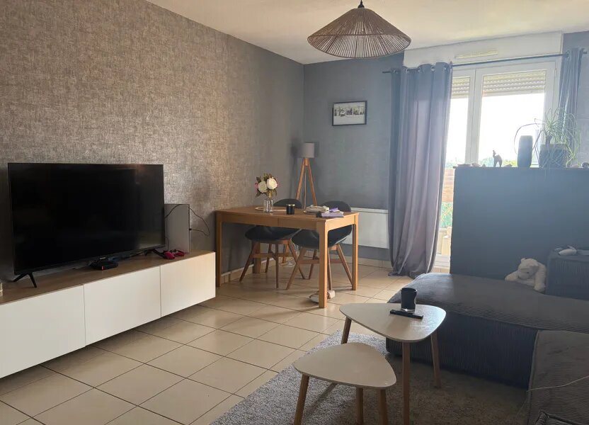 Appartement à louer, 53m², Donzère