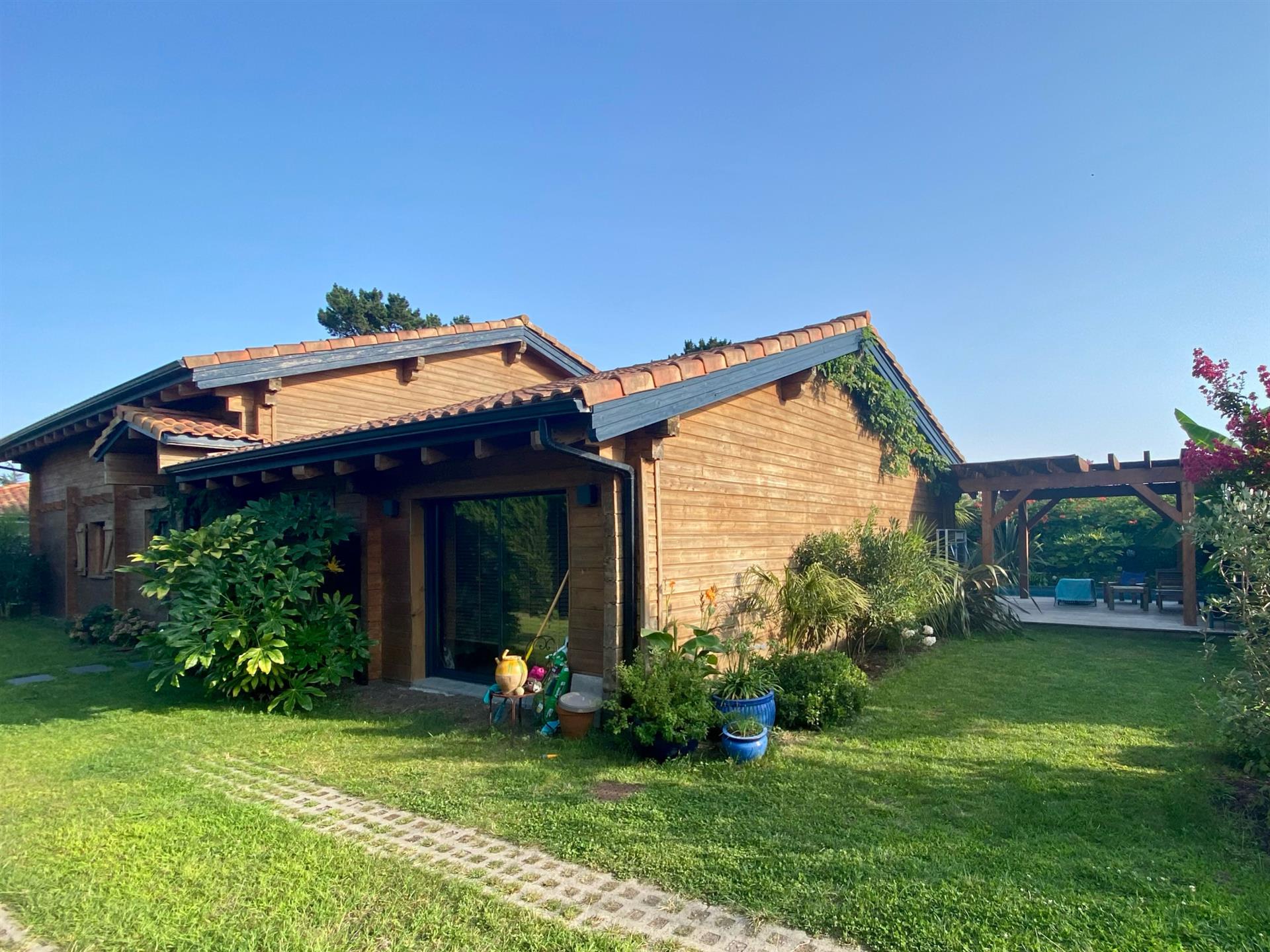 Maison à vendre, 160m², Angresse