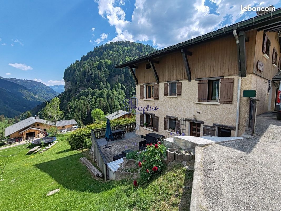 Appartement à vendre, 97m², La Giettaz (La Giettaz-en-Aravis)