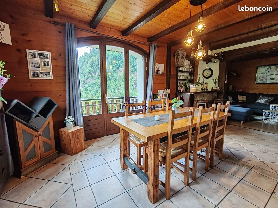 Appartement à vendre, 97m², La Giettaz (La Giettaz-en-Aravis)