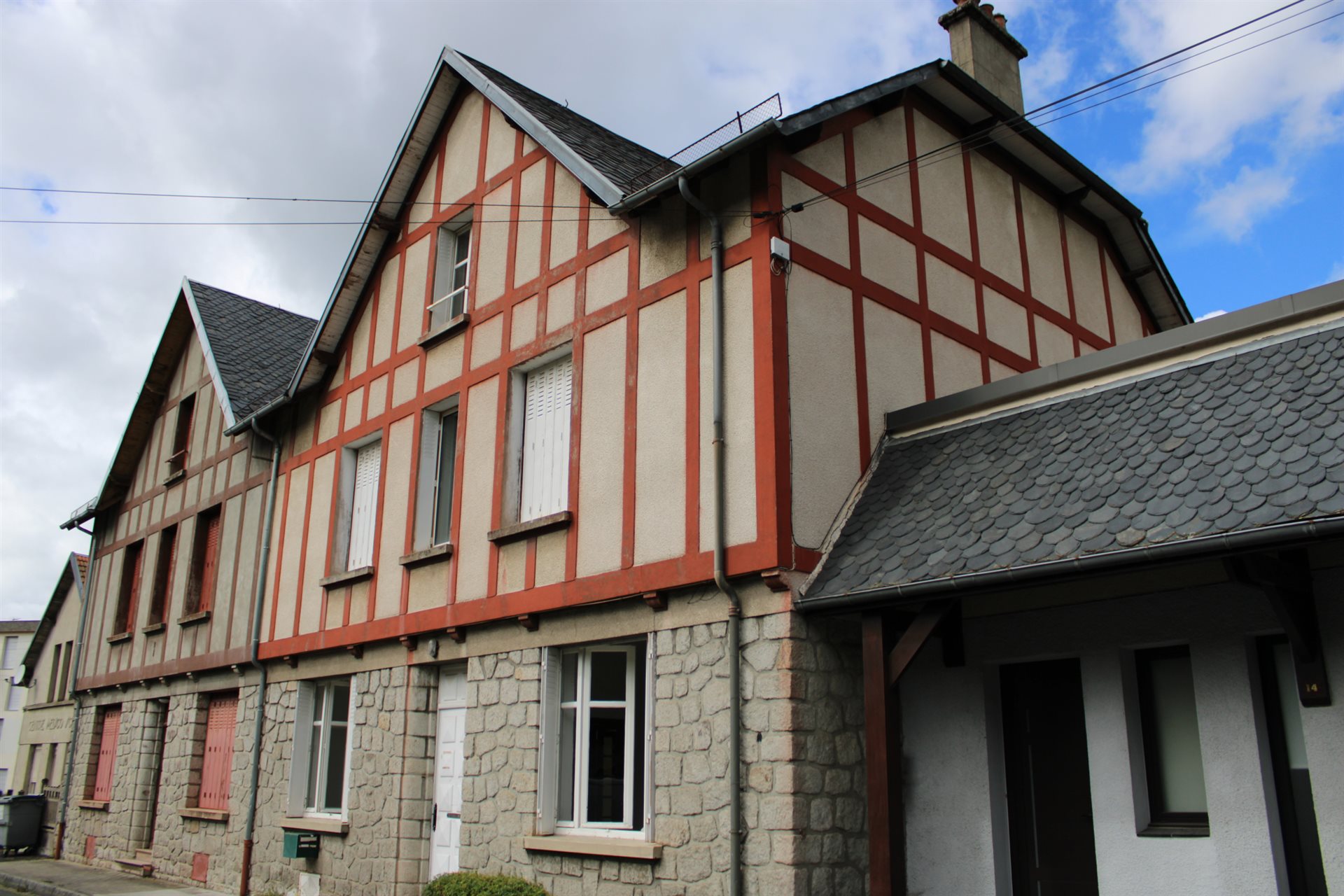 Maison à vendre, 195m², Riom-ès-Montagnes