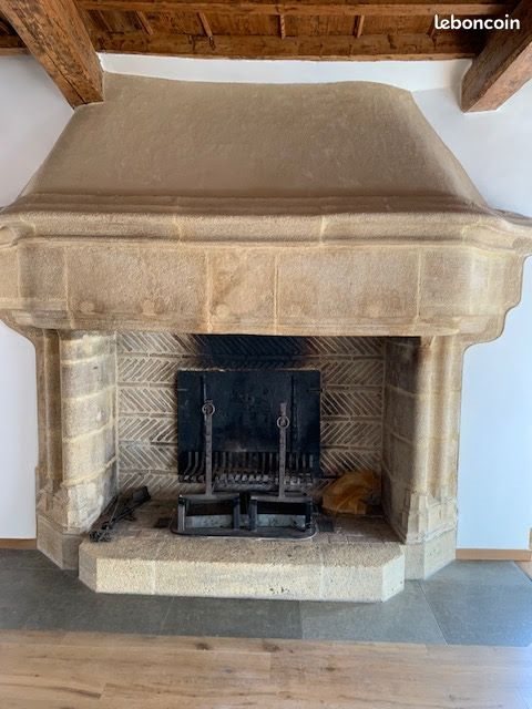 Appartement à louer, 77m², Meyrargues