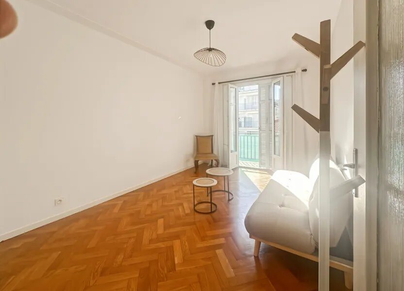 Appartement à louer, 42m², Nice