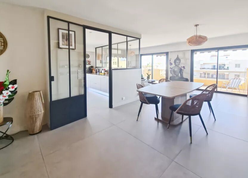 Appartement à vendre, 99m², Saint-Laurent-du-Var