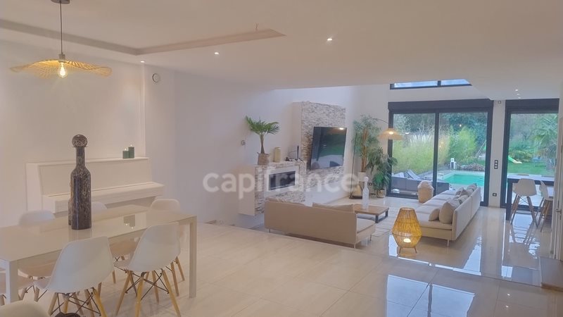 Maison à vendre, 253m², Groslay