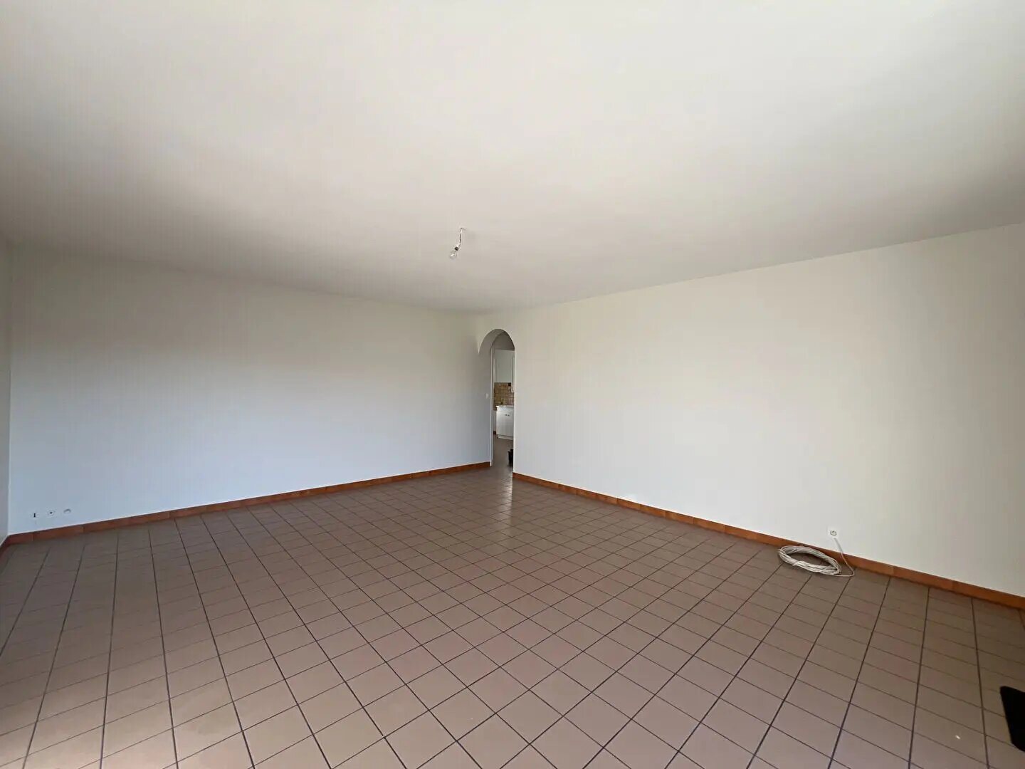 Appartement à louer, 59m², Médis