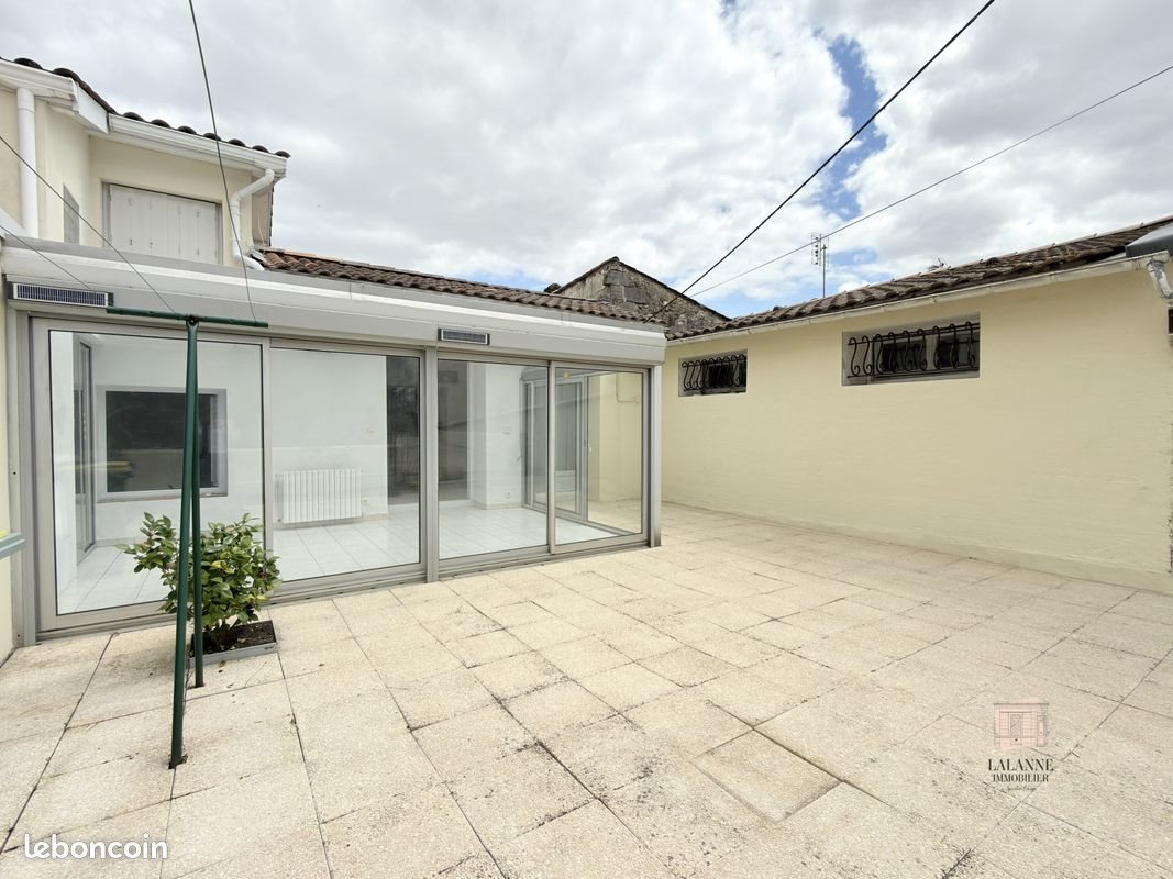 Maison à louer, 141m², Eysines