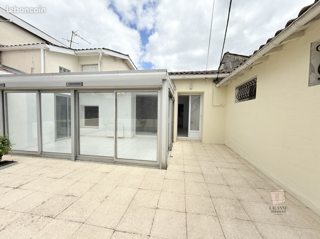 Maison à louer, 141m², Eysines