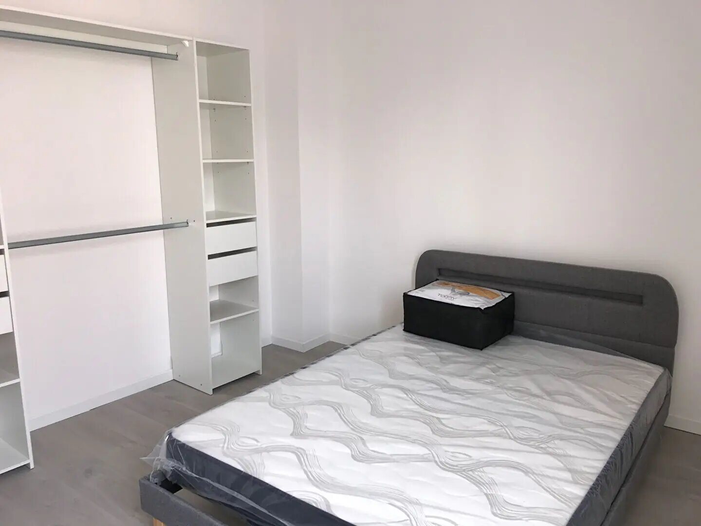 Appartement à louer, 28m², Saint-Quentin