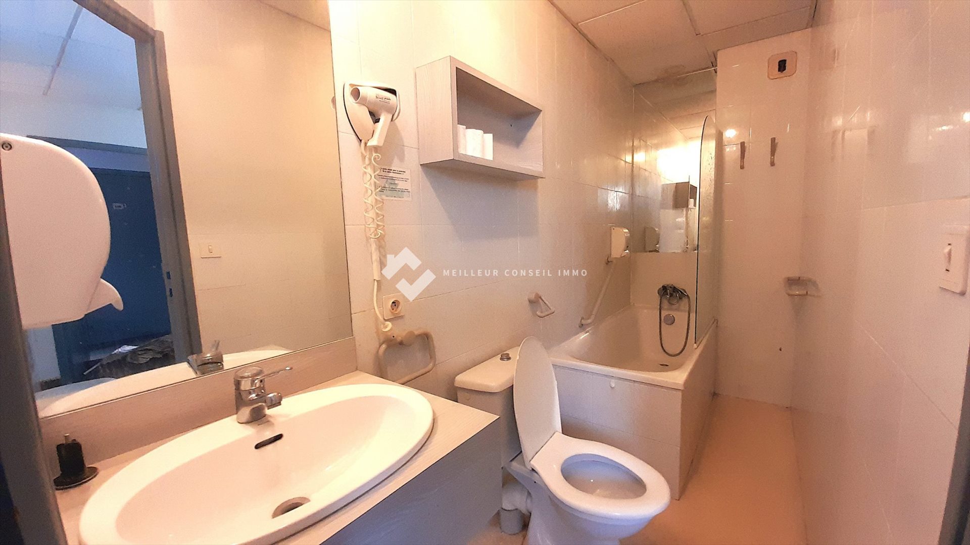 Maison à vendre, 100m², Saint-Sernin-sur-Rance