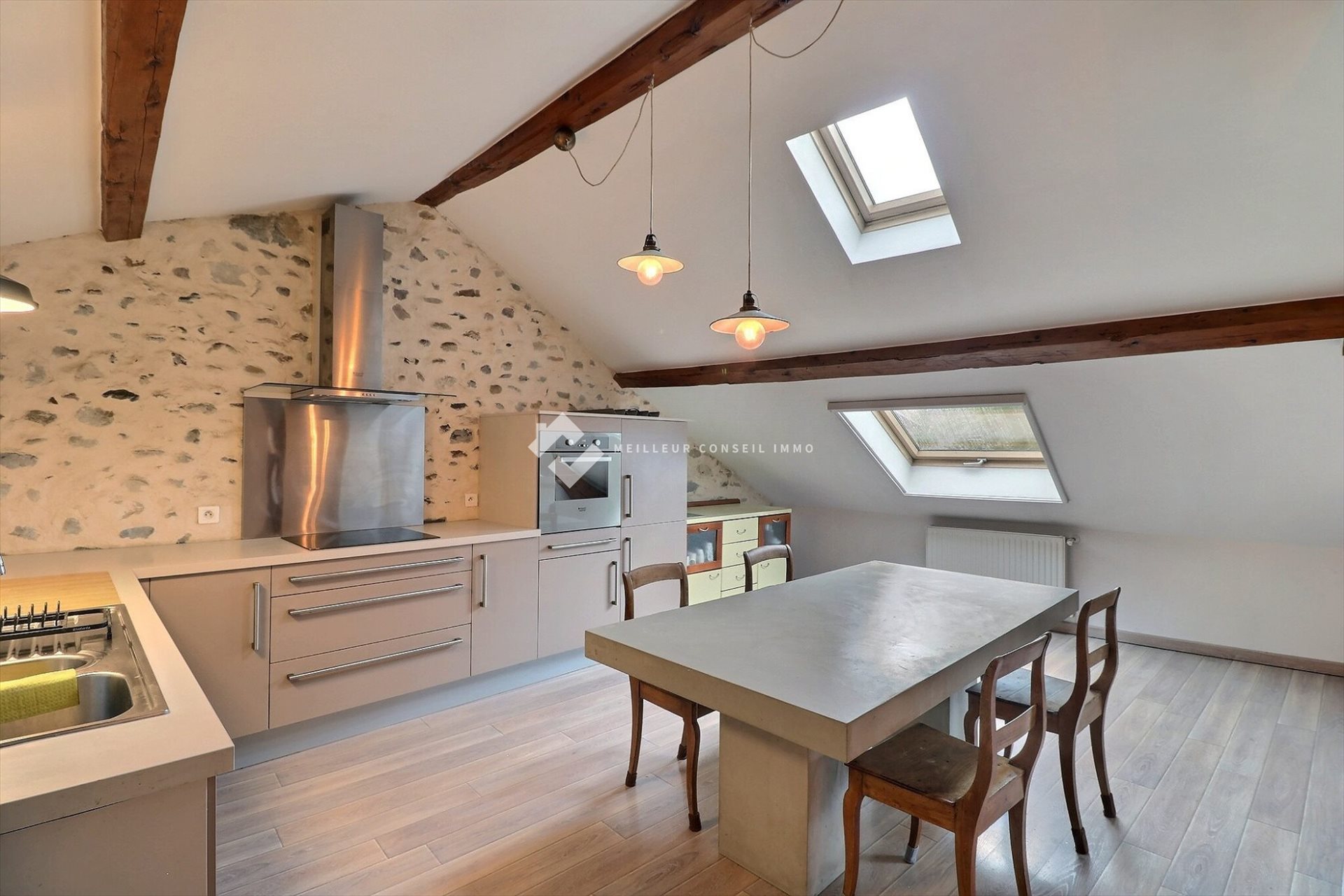 Maison à vendre, 104m², Prévessin-Moëns
