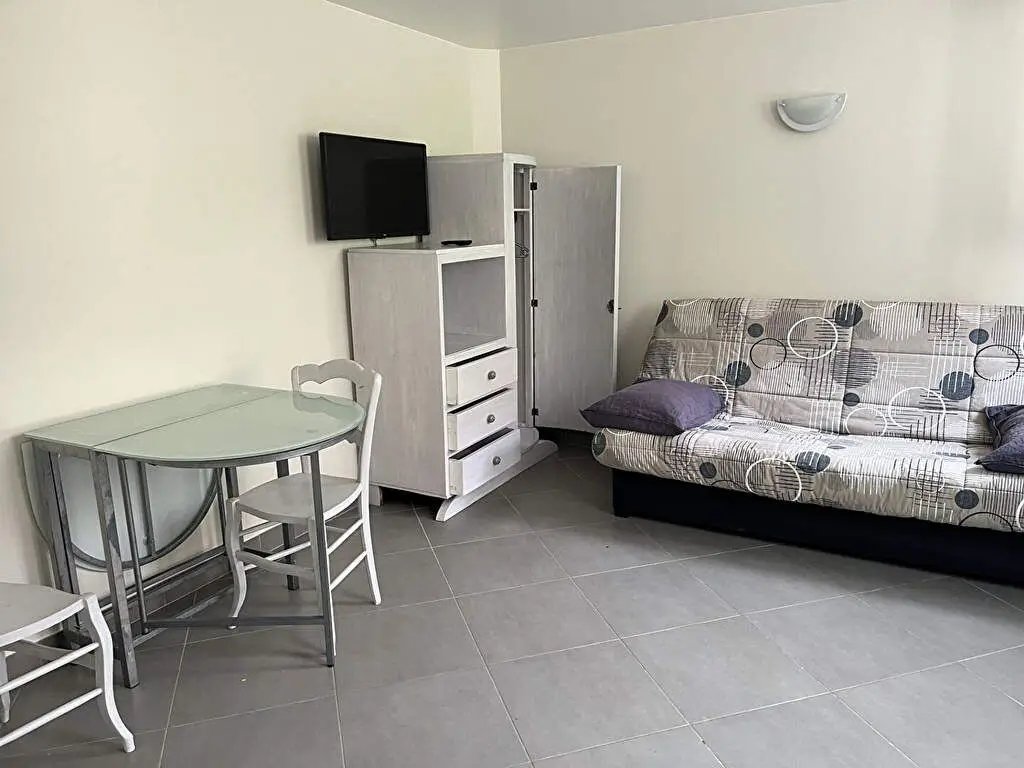 Appartement à louer, 20m², Antony