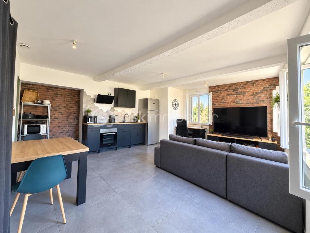 Appartement à vendre, 63m², Sourcieux-les-Mines