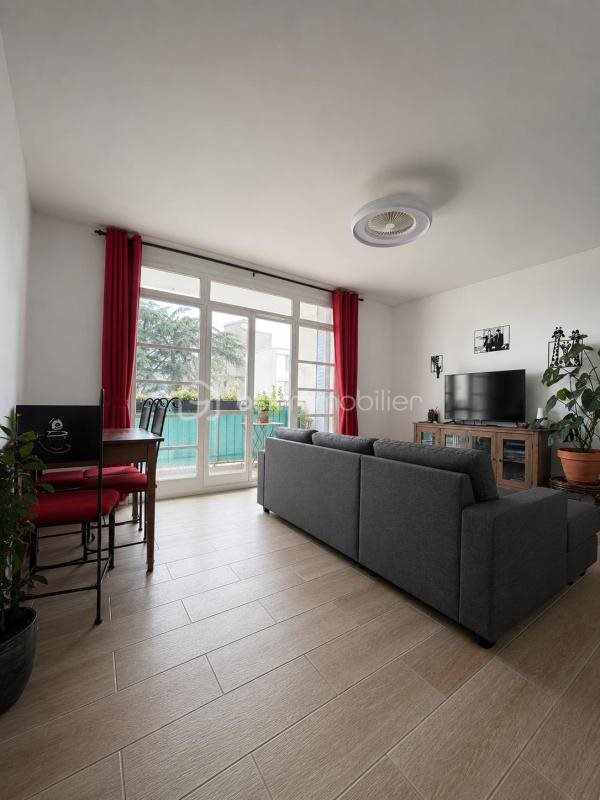 Appartement à vendre, 53m², Pierre-Bénite