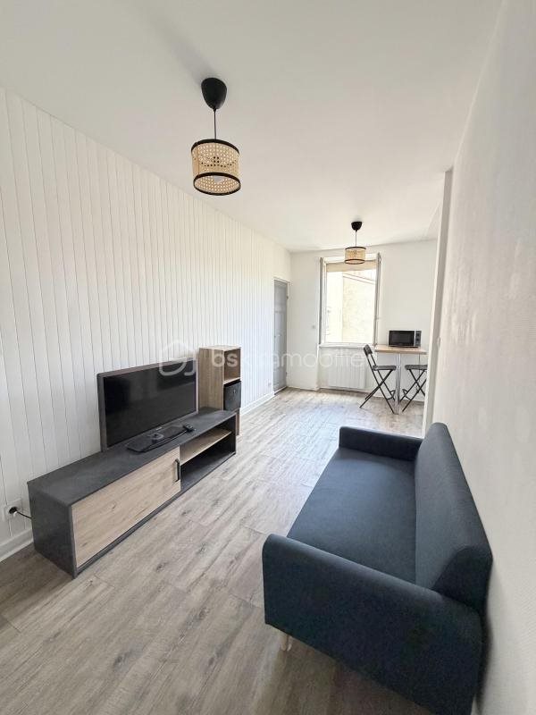 Appartement à louer, 28m², Grézieu-la-Varenne