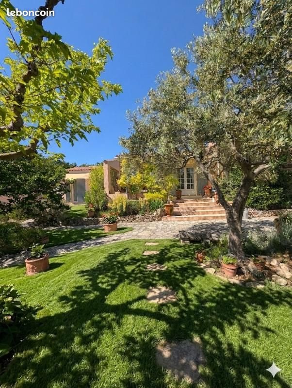 Maison à vendre, 154m², Cabrières-d'Aigues