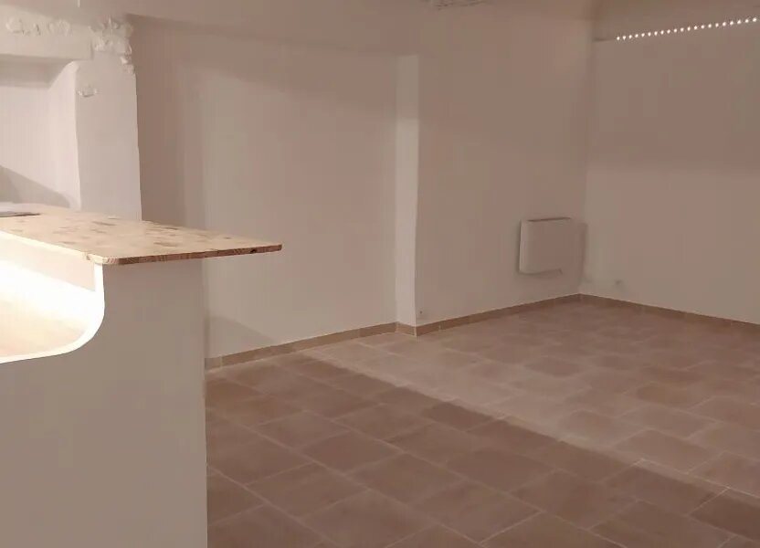Appartement à louer, 51m², La Tour-d'Aigues