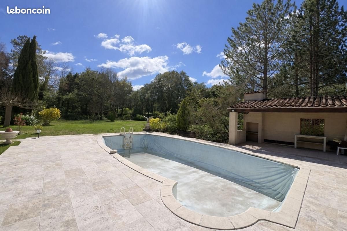 Maison à vendre, 147m², Jouques
