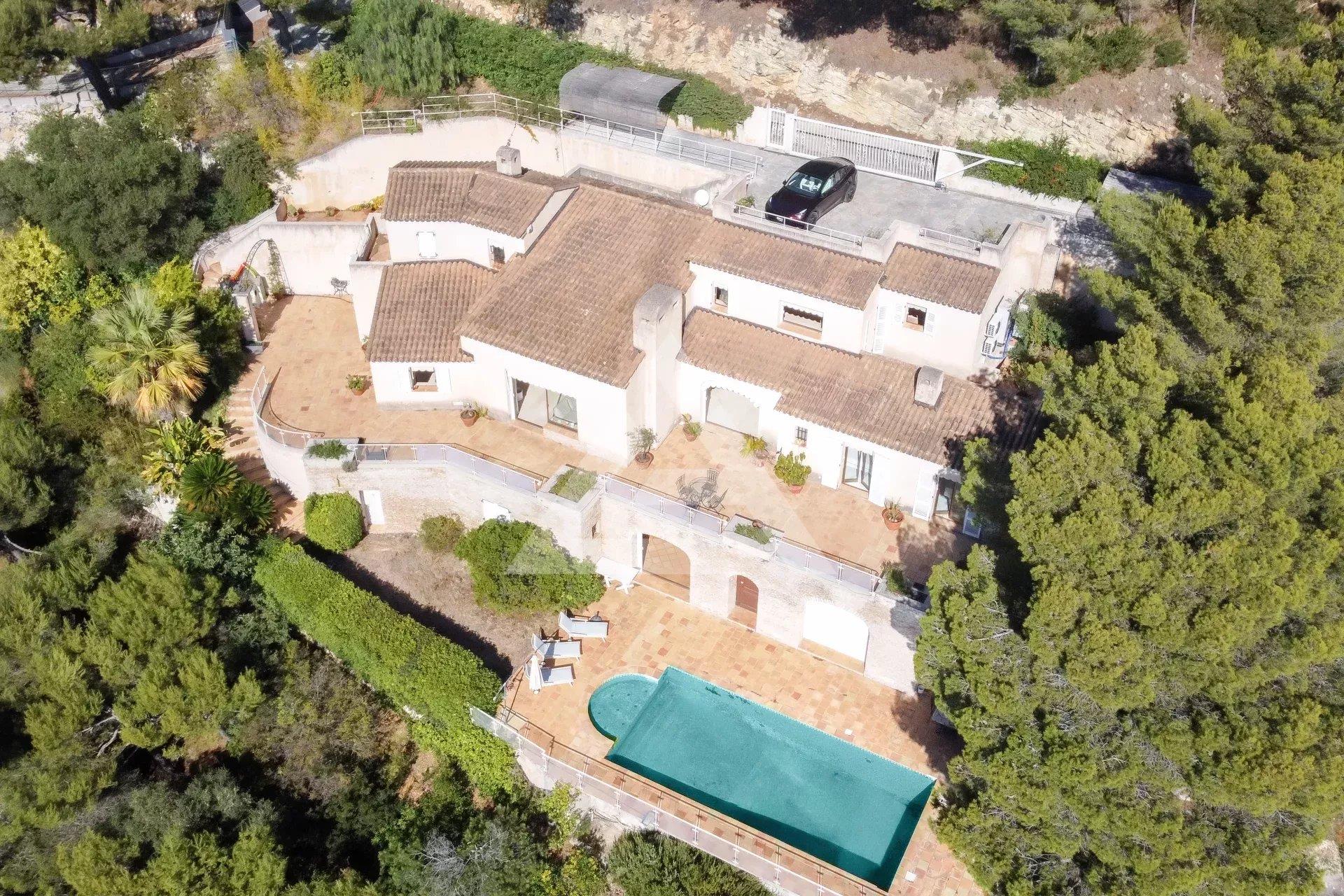 Maison à vendre, 398m², Roquebrune-Cap-Martin