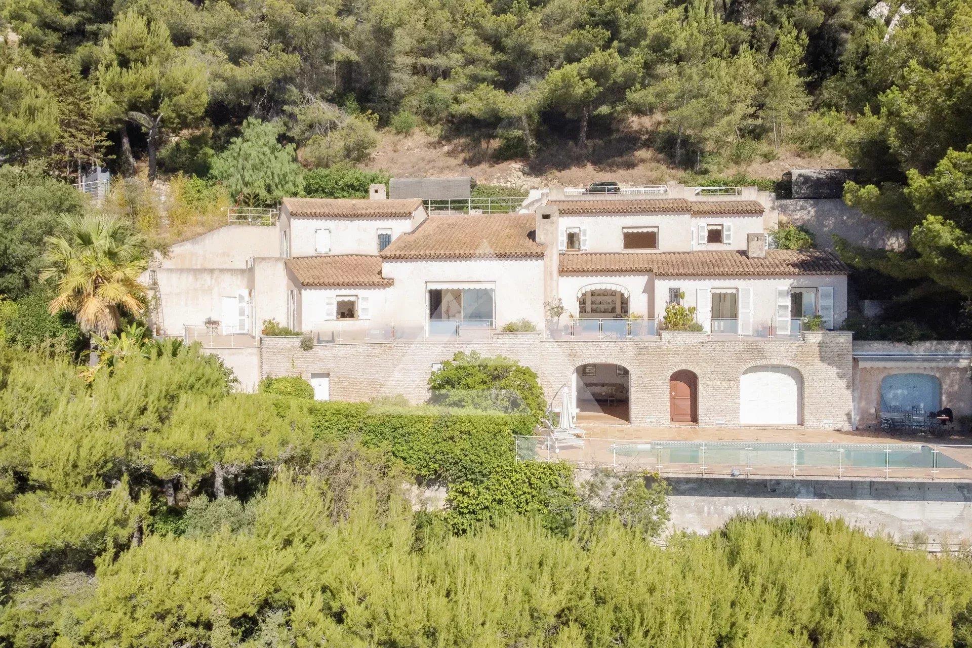 Maison à vendre, 398m², Roquebrune-Cap-Martin