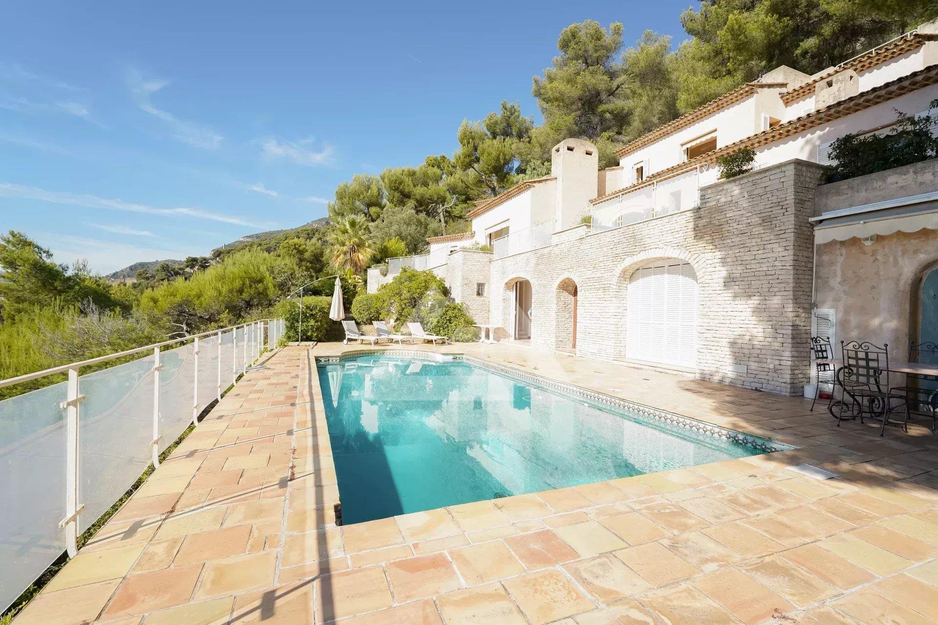 Maison à vendre, 398m², Roquebrune-Cap-Martin