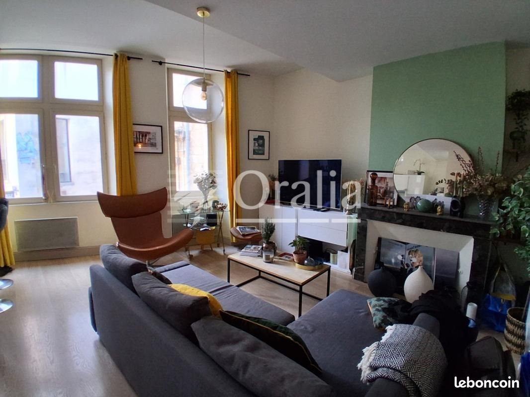 Appartement à louer, 68m², Bordeaux