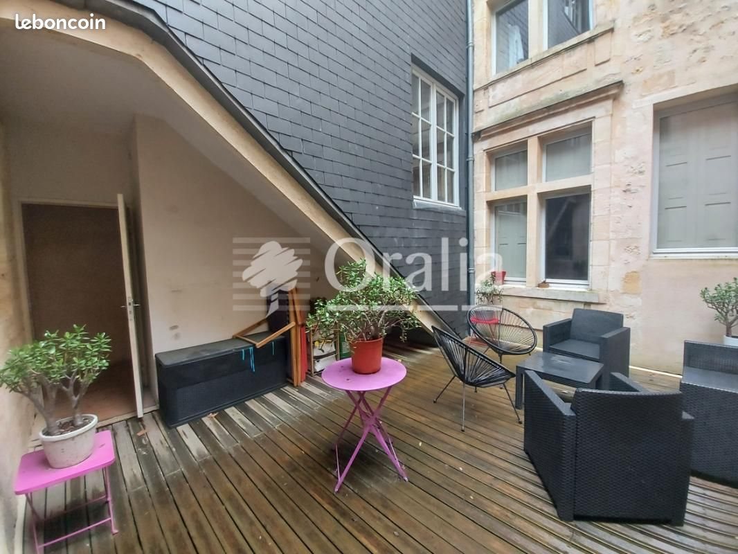 Appartement à louer, 68m², Bordeaux