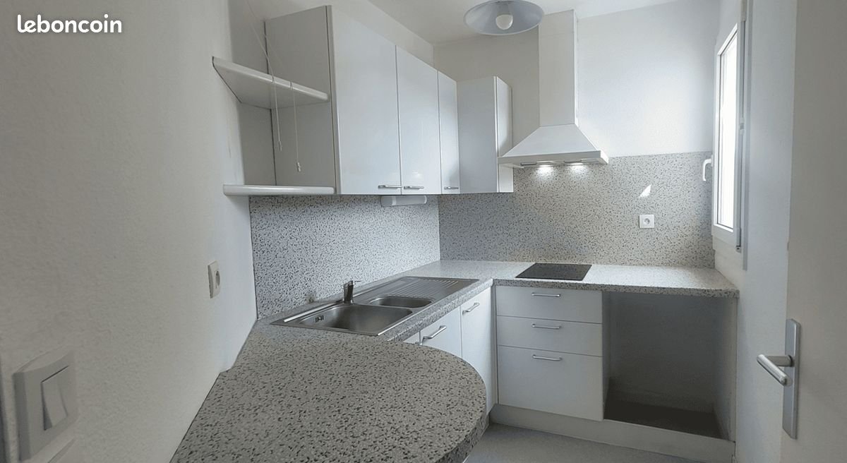 Appartement à louer, 41m², Talence