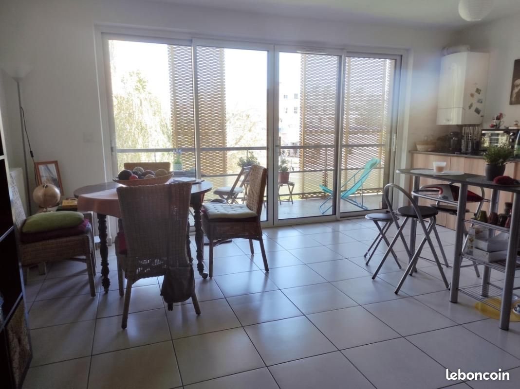 Appartement à louer, 49m², Bordeaux