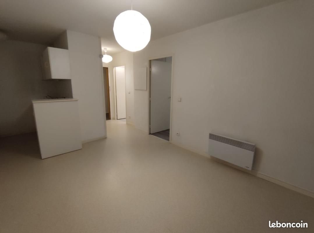 Appartement à louer, 31m², Talence