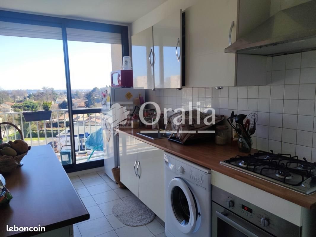 Appartement à louer, 58m², Bruges