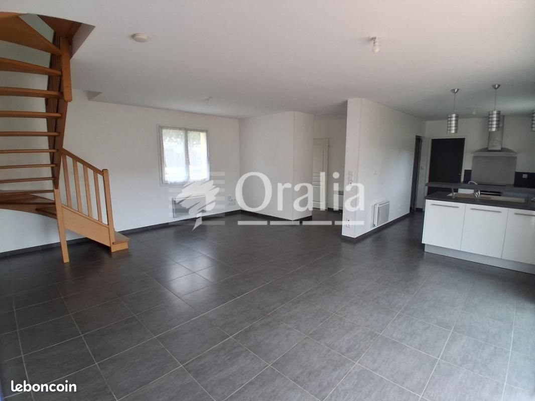 Maison à louer, 97m², Pessac