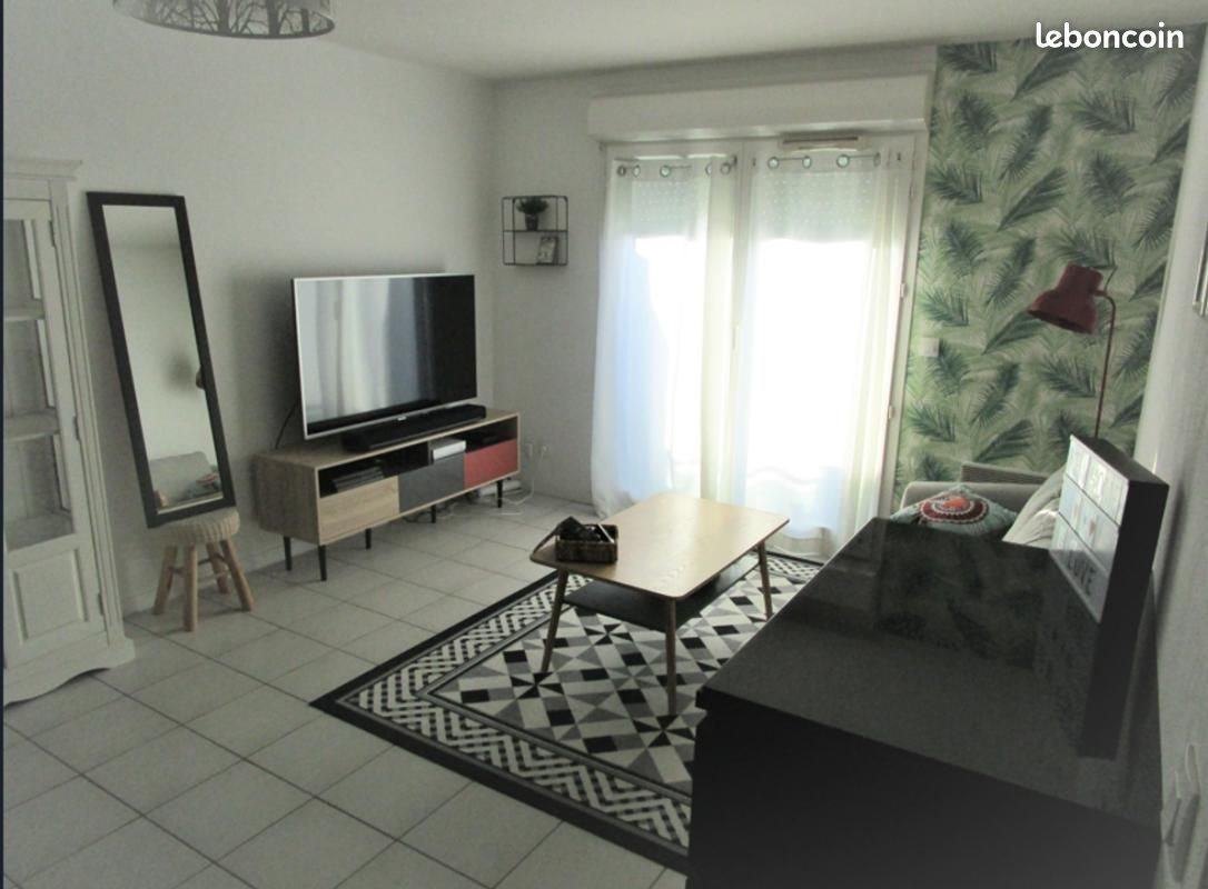 Appartement à louer, 46m², Bègles