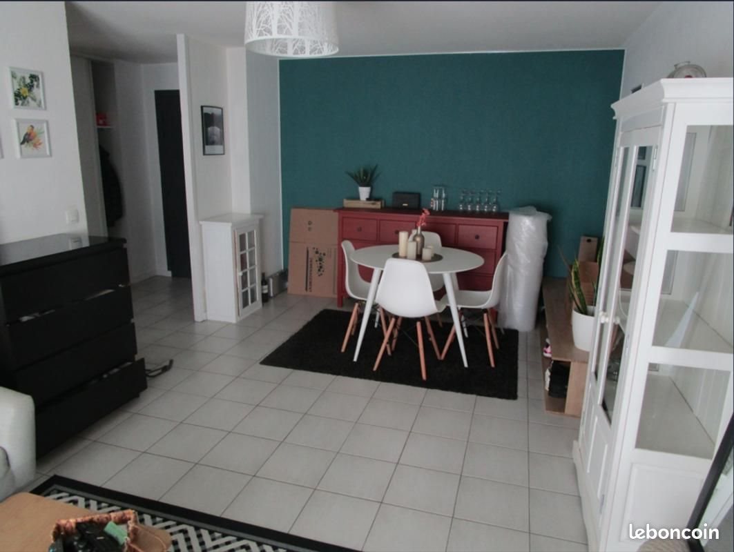 Appartement à louer, 46m², Bègles