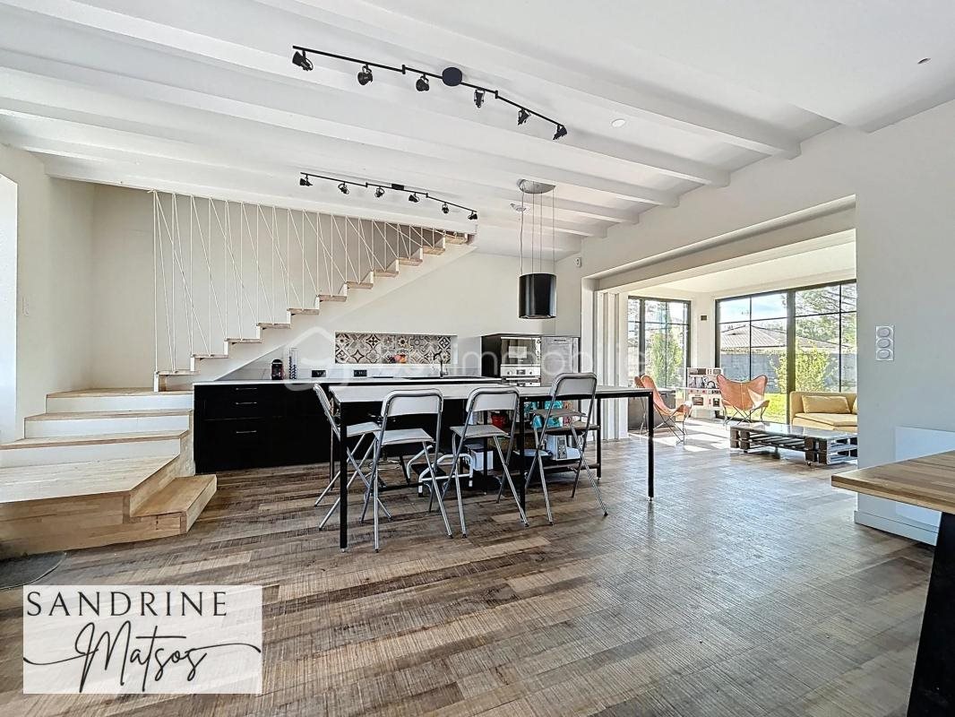 Maison à vendre, 186m², Chavanoz