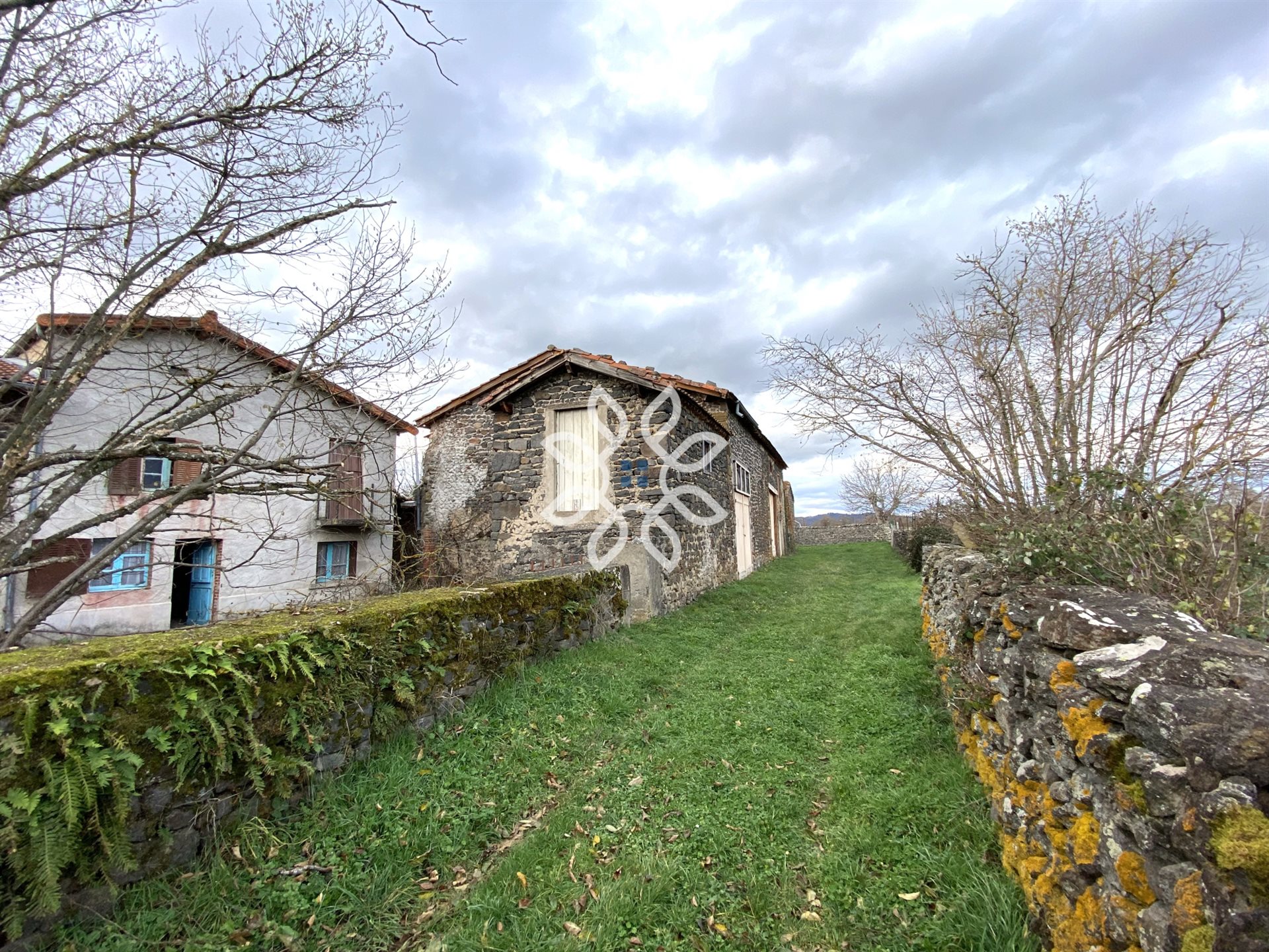 Maison à vendre, 60m², Saint-Georges-d'Aurac