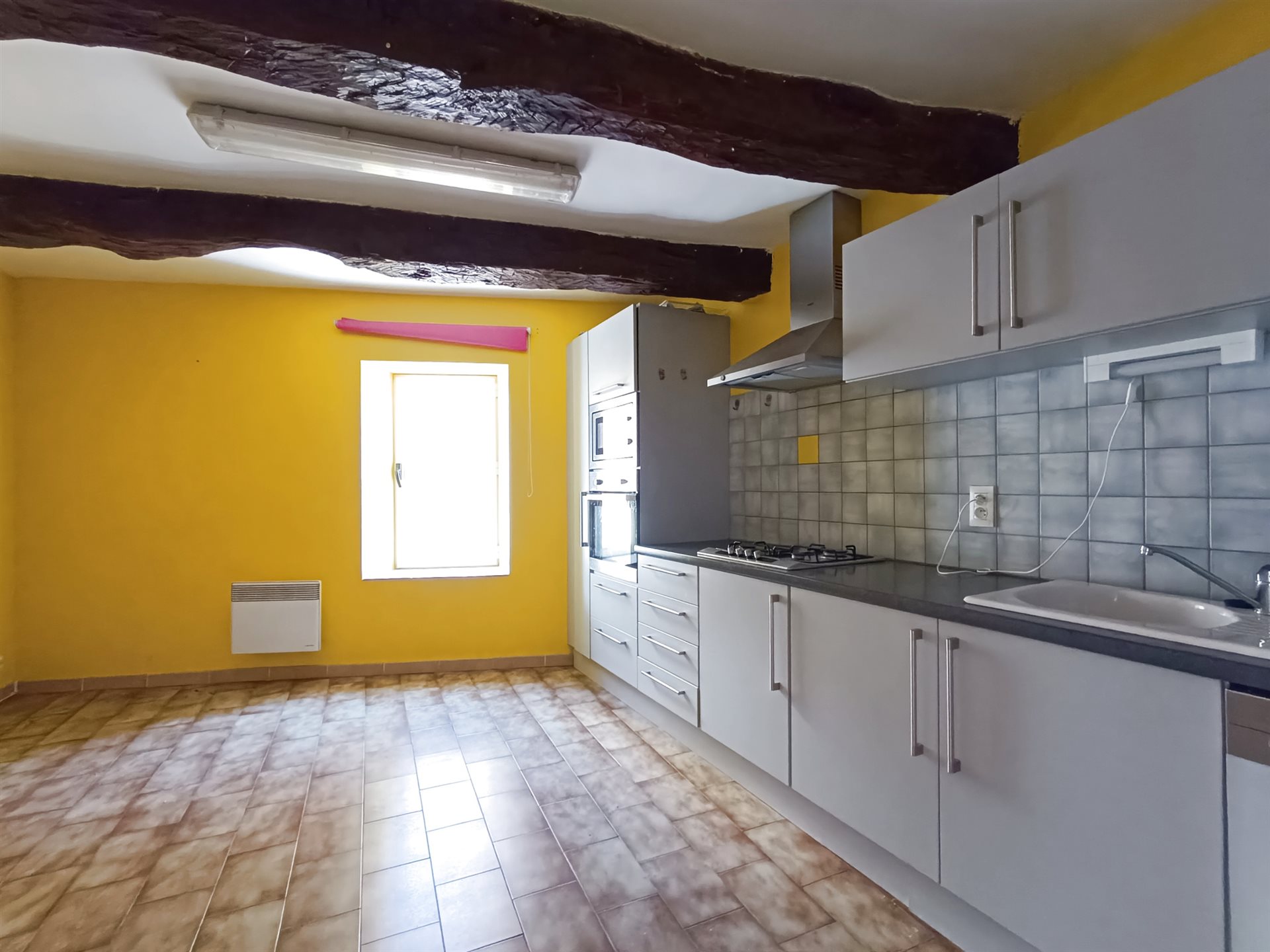 Maison à vendre, 78m², Montmeyan