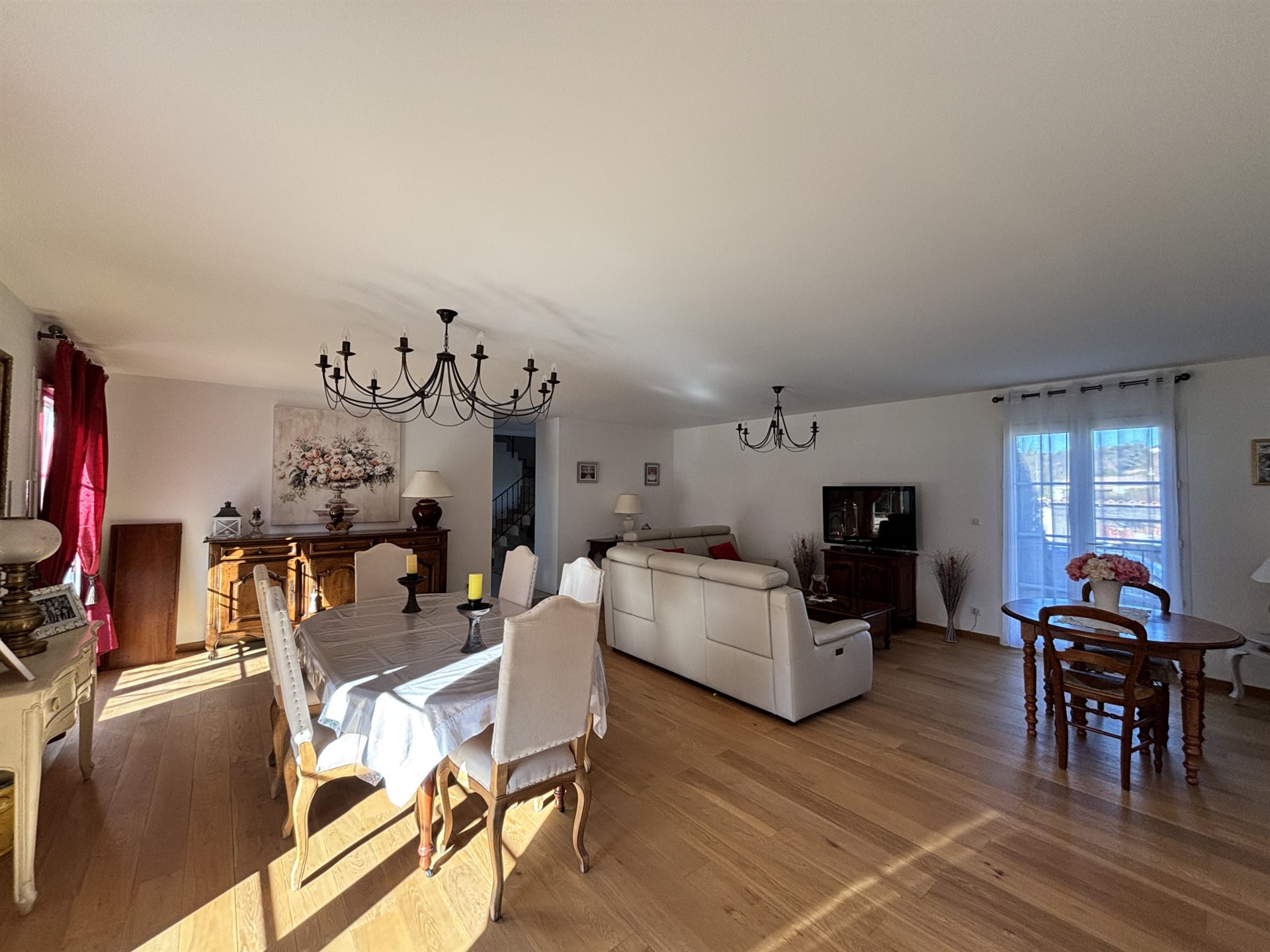 Maison à vendre, 141m², Régusse