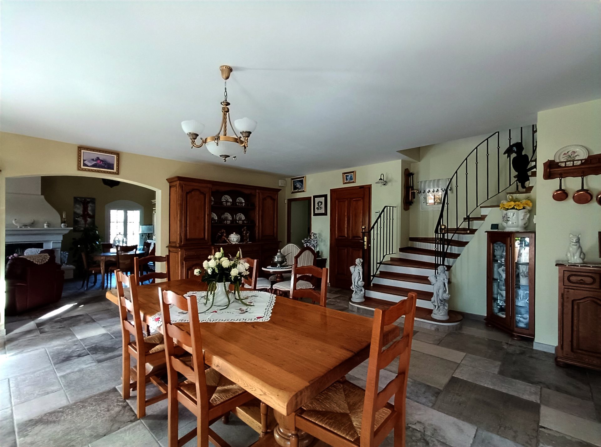 Maison à vendre, 201m², La Verdière