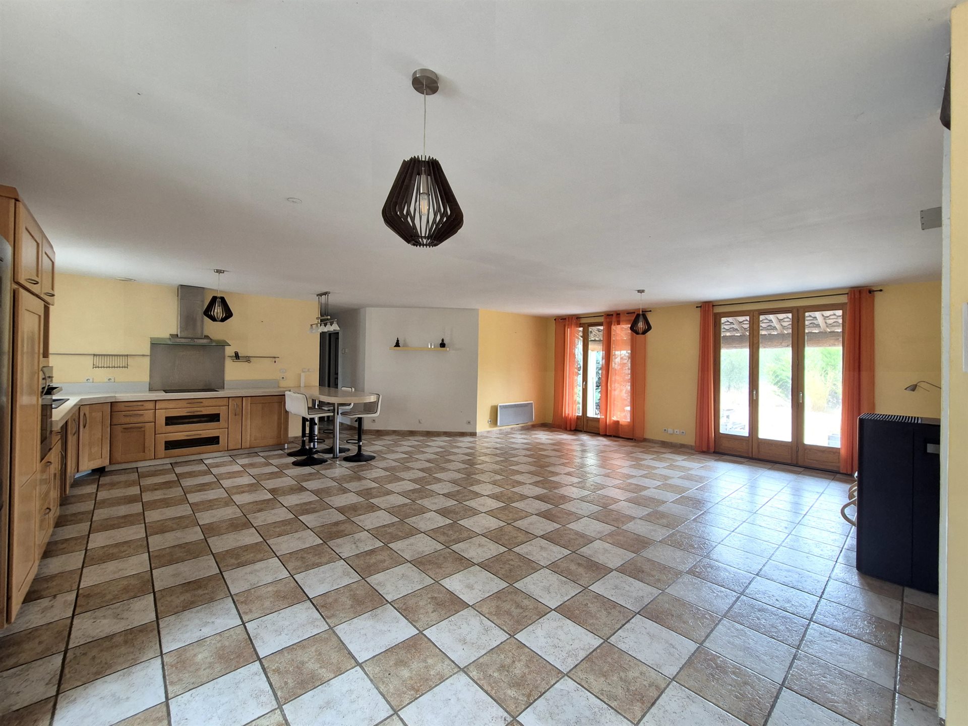 Maison à vendre, 129m², Régusse