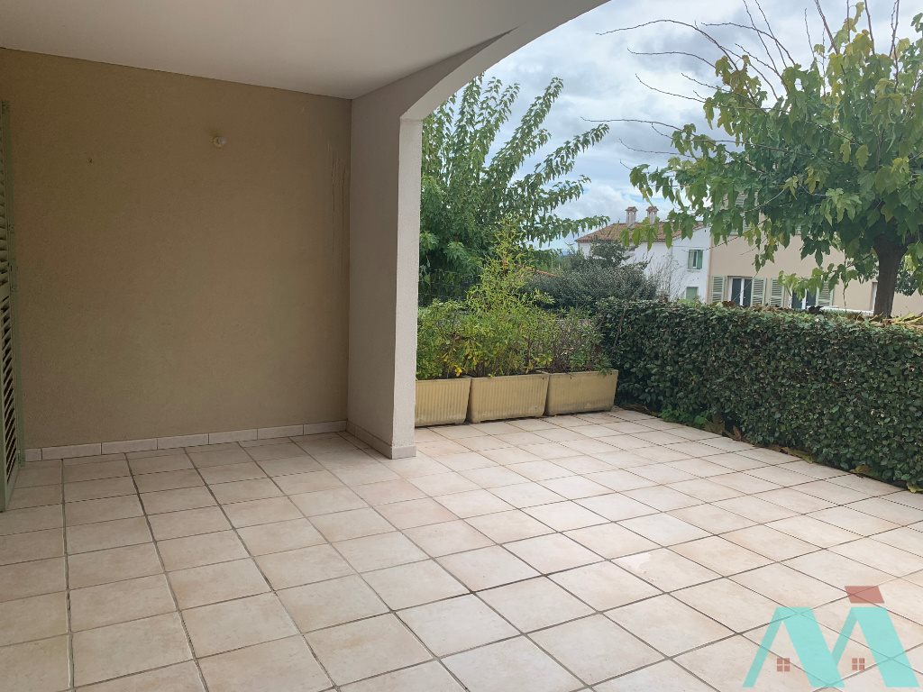 Appartement à louer, 45m², Lorgues