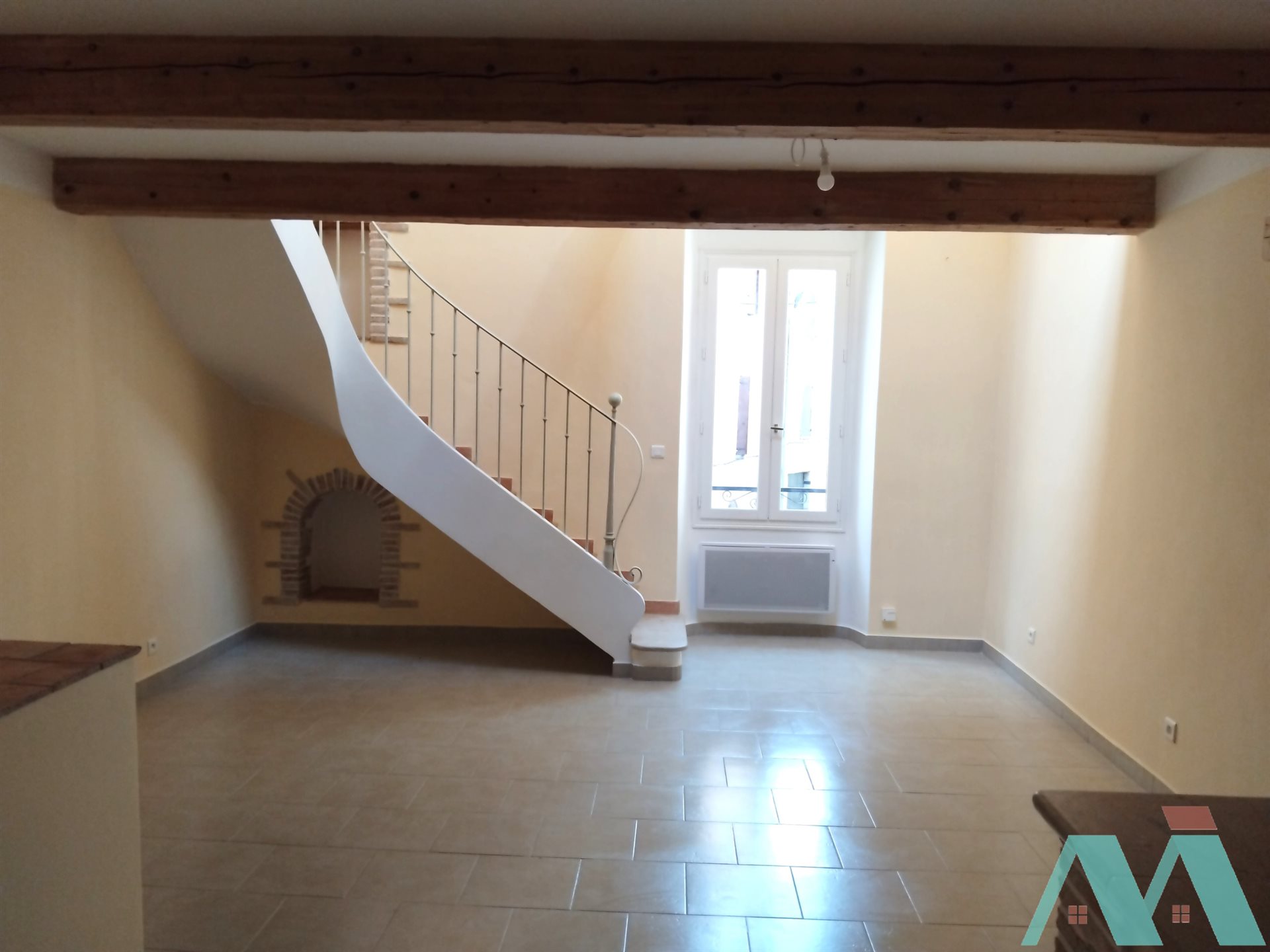 Appartement à louer, 76m², Lorgues