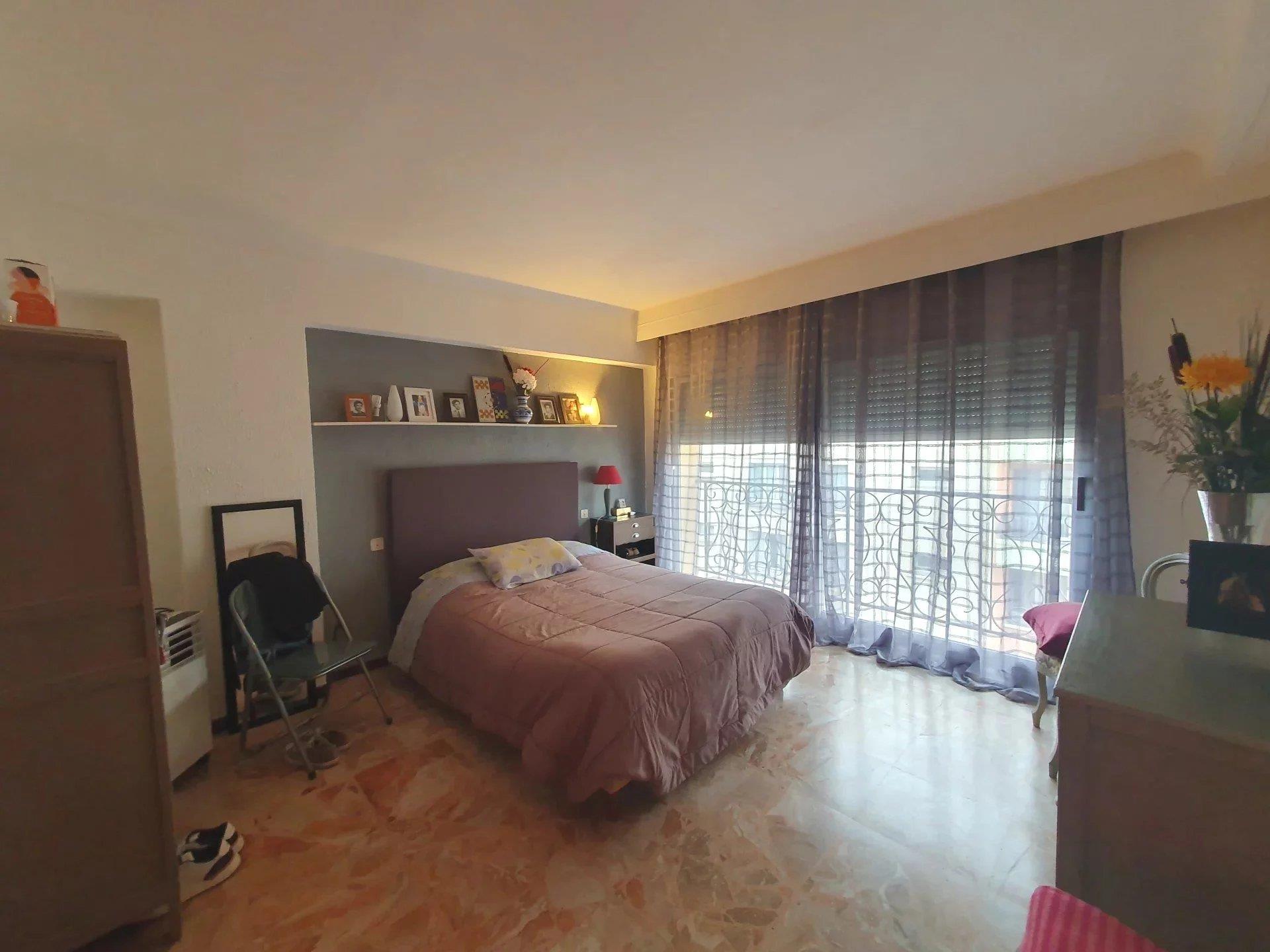 Appartement à vendre, 472m², Cavaillon