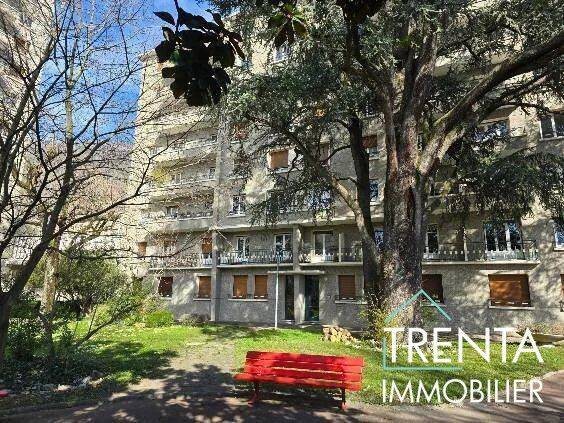 Appartement à louer, 29m², Grenoble
