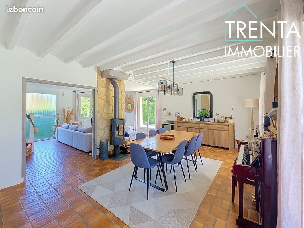 Maison à vendre, 160m², Massieu