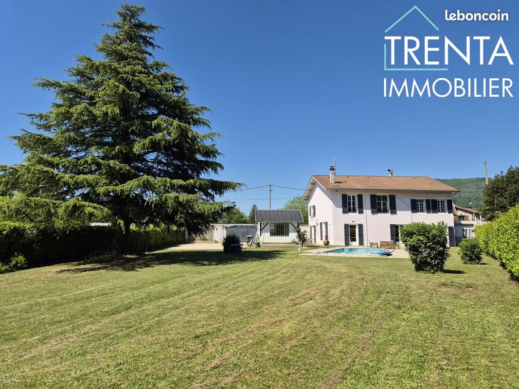 Maison à vendre, 263m², Saint-Jean-de-Moirans